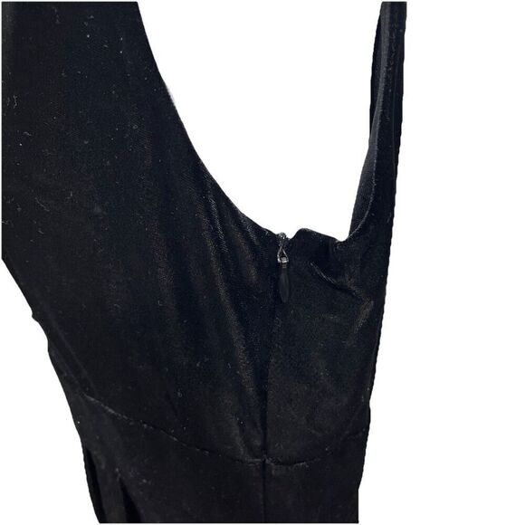 Dress Barn Collection Velvet Cocktail Dress Size 6 Black Sleeveless Ruffle Neck - Picture 6 of 13